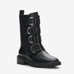 Vince Camuto Frishea Bootie Leather Black
Size 6.5